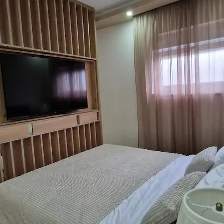 I Sobe Gromilovic Apartment Sombor