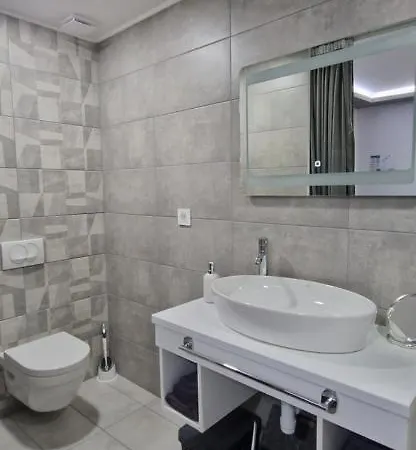 I Sobe Gromilovic * Sombor