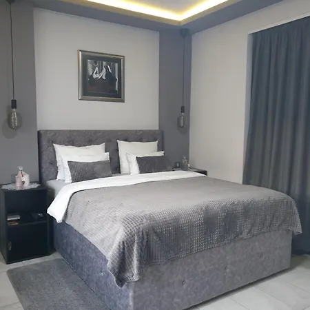 I Sobe Gromilovic Apartment