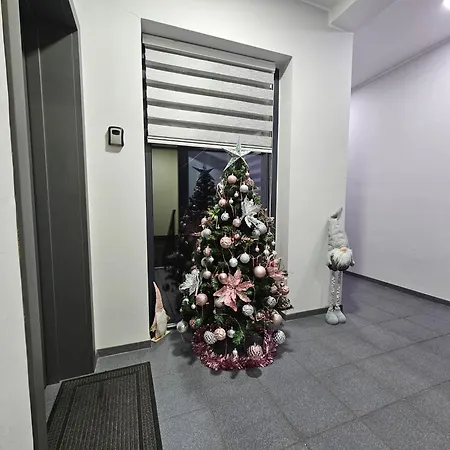 I Sobe Gromilovic Apartment