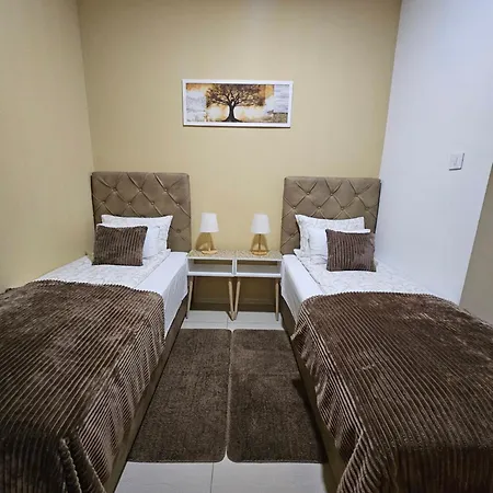 I Sobe Gromilovic * Sombor