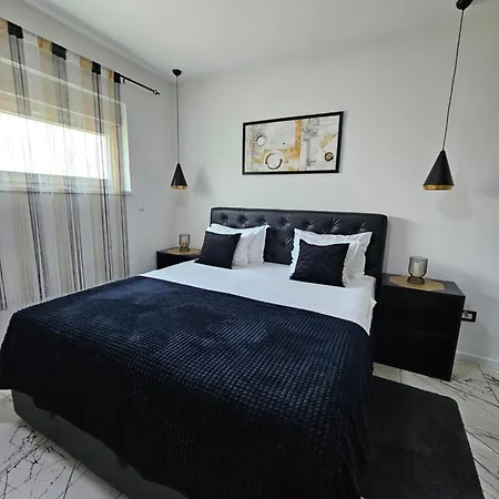 Apartmán I Sobe Gromilovic Sombor