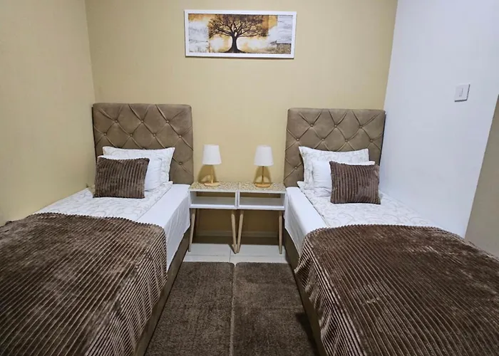 I Sobe Gromilovic * Sombor