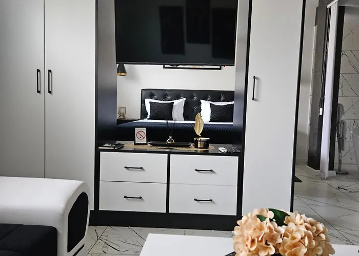 I Sobe Gromilovic Daire *