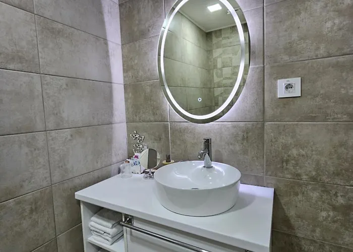 I Sobe Gromilovic * Sombor