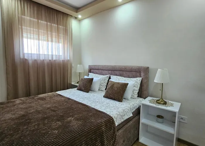 Daire I Sobe Gromilovic *