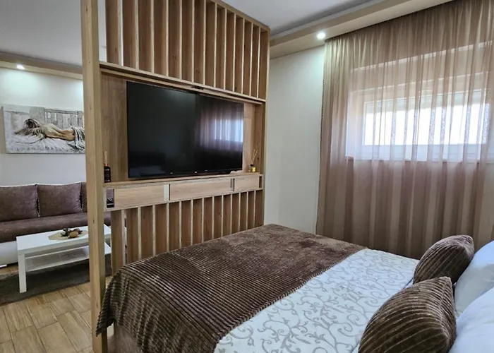 Daire I Sobe Gromilovic Sombor